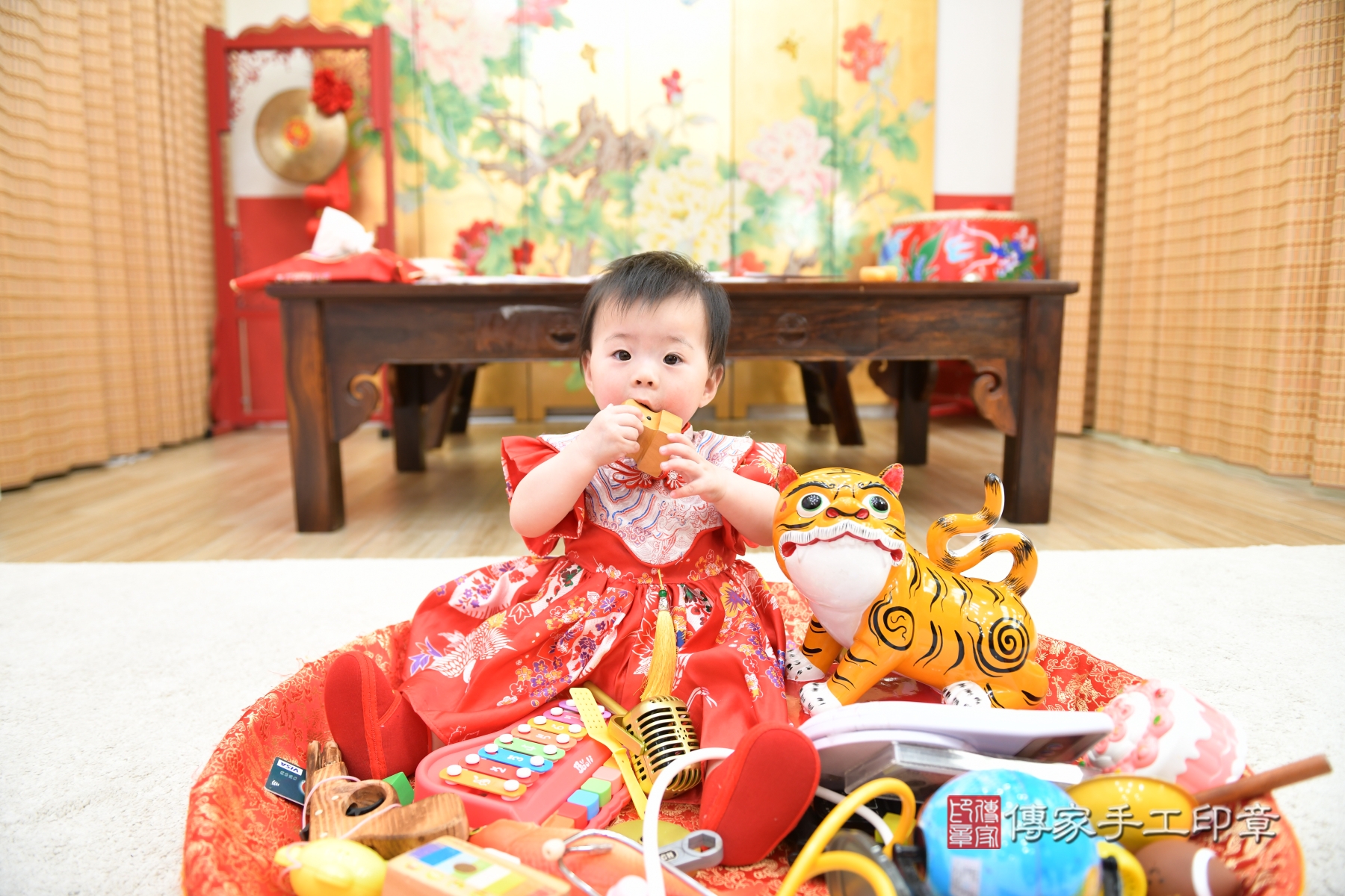 傳家手工印章台北店、剃頭、收涎、抓周