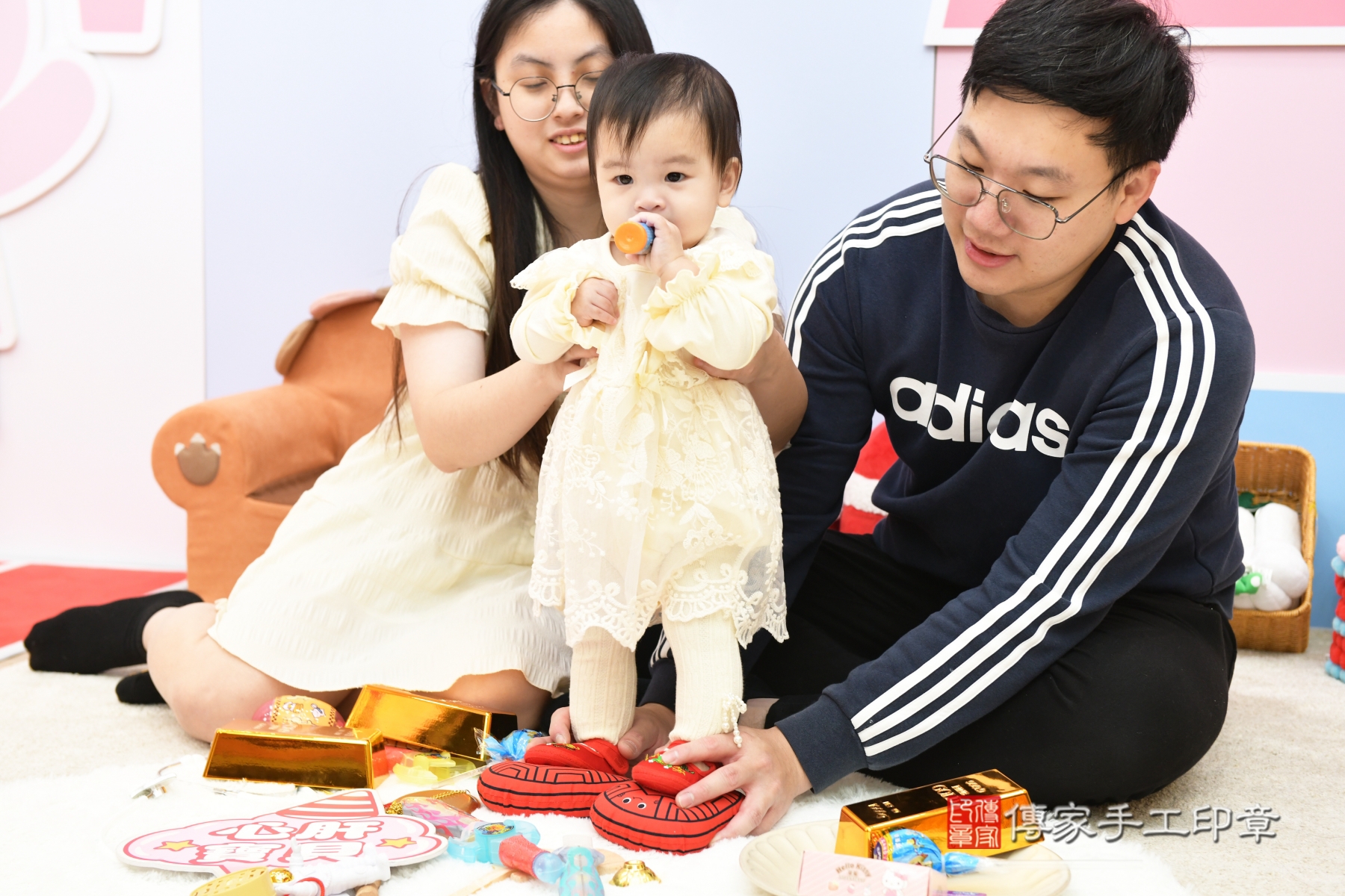 傳家手工印章台北店、剃頭、收涎、抓周 傳家手工印章台北店、剃頭、收涎、抓周