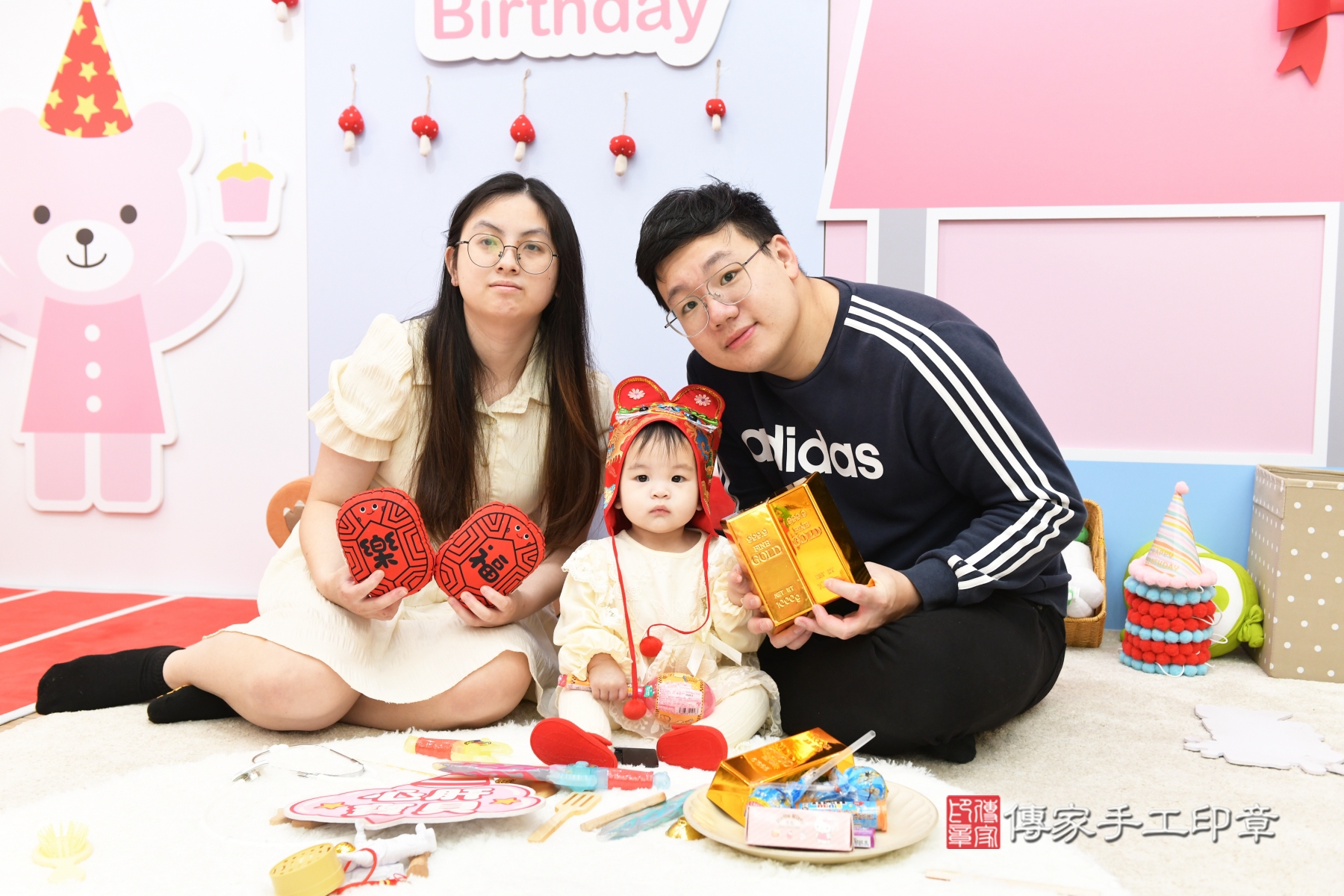 傳家手工印章台北店、剃頭、收涎、抓周 傳家手工印章台北店、剃頭、收涎、抓周
