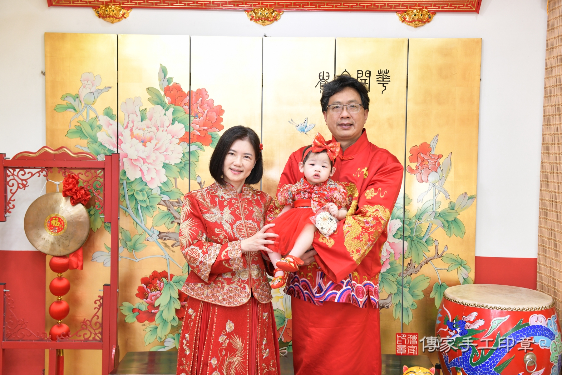 傳家手工印章台北店、剃頭、收涎、抓周 傳家手工印章台北店、剃頭、收涎、抓周