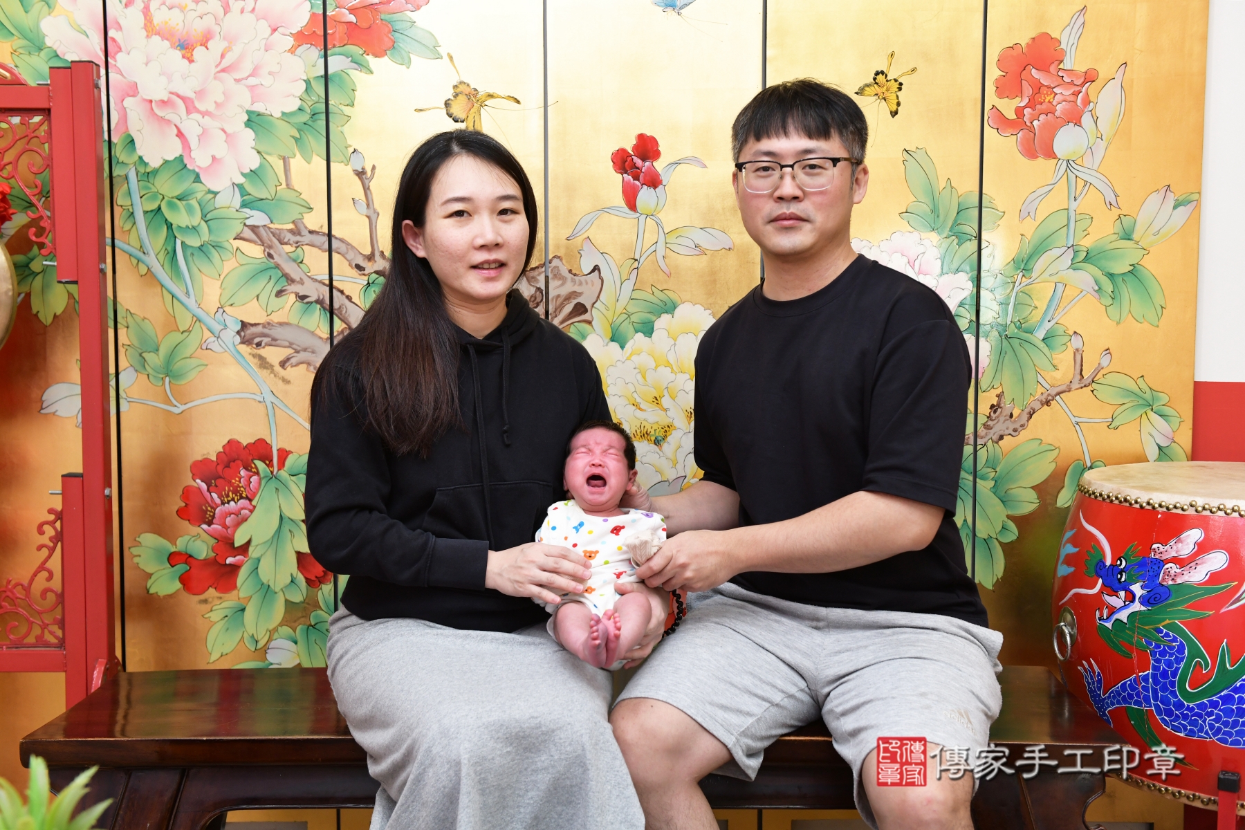 傳家手工印章台北店、抓周、收涎、剃頭 傳家手工印章台北店、抓周、收涎、剃頭