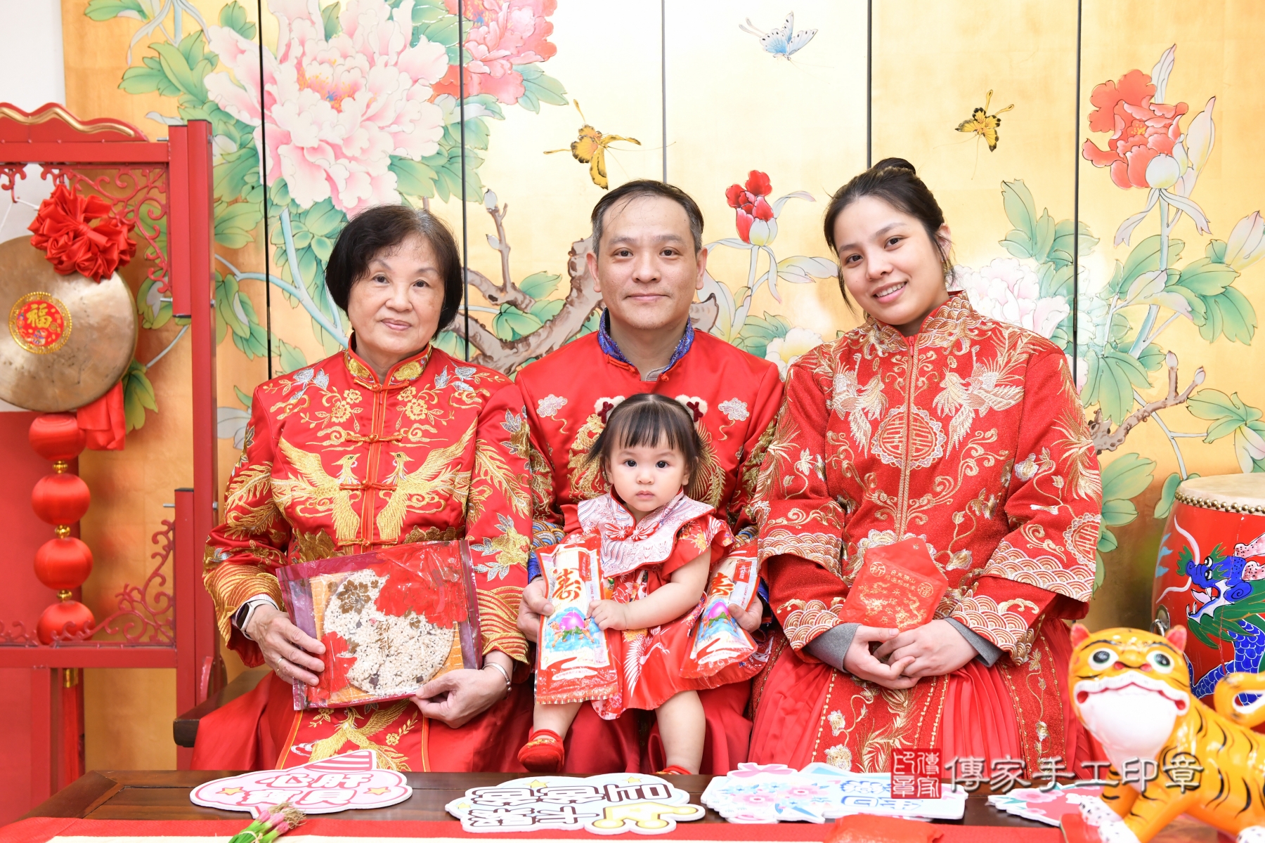 傳家手工印章台北店、剃頭、收涎、抓周 傳家手工印章台北店、剃頭、收涎、抓周