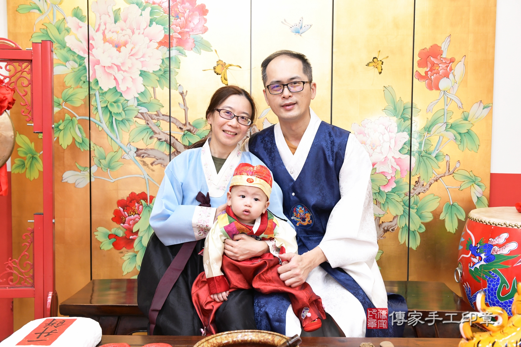 傳家手工印章台北店、剃頭、收涎、抓周 傳家手工印章台北店、剃頭、收涎、抓周