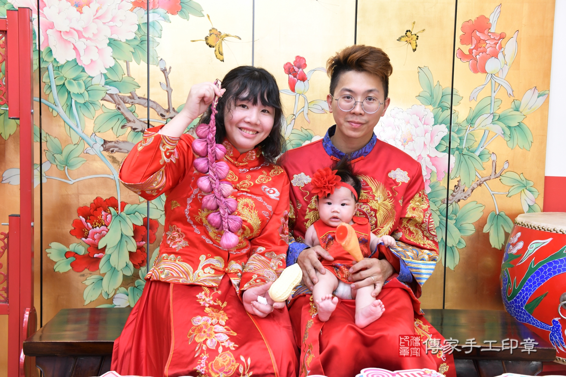傳家手工印章台北店、剃頭、收涎、抓周 傳家手工印章台北店、剃頭、收涎、抓周
