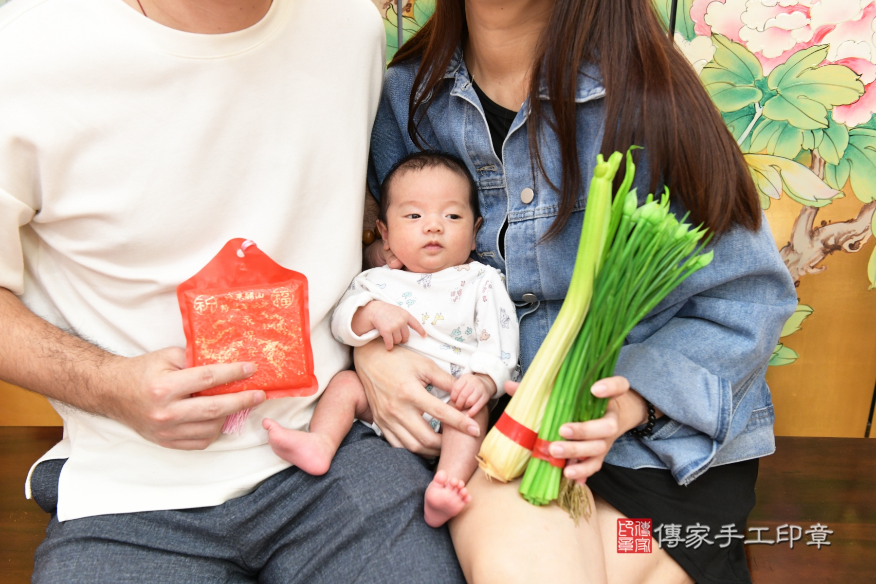 傳家手工印章台北店、抓周、收涎、剃頭 傳家手工印章台北店、抓周、收涎、剃頭