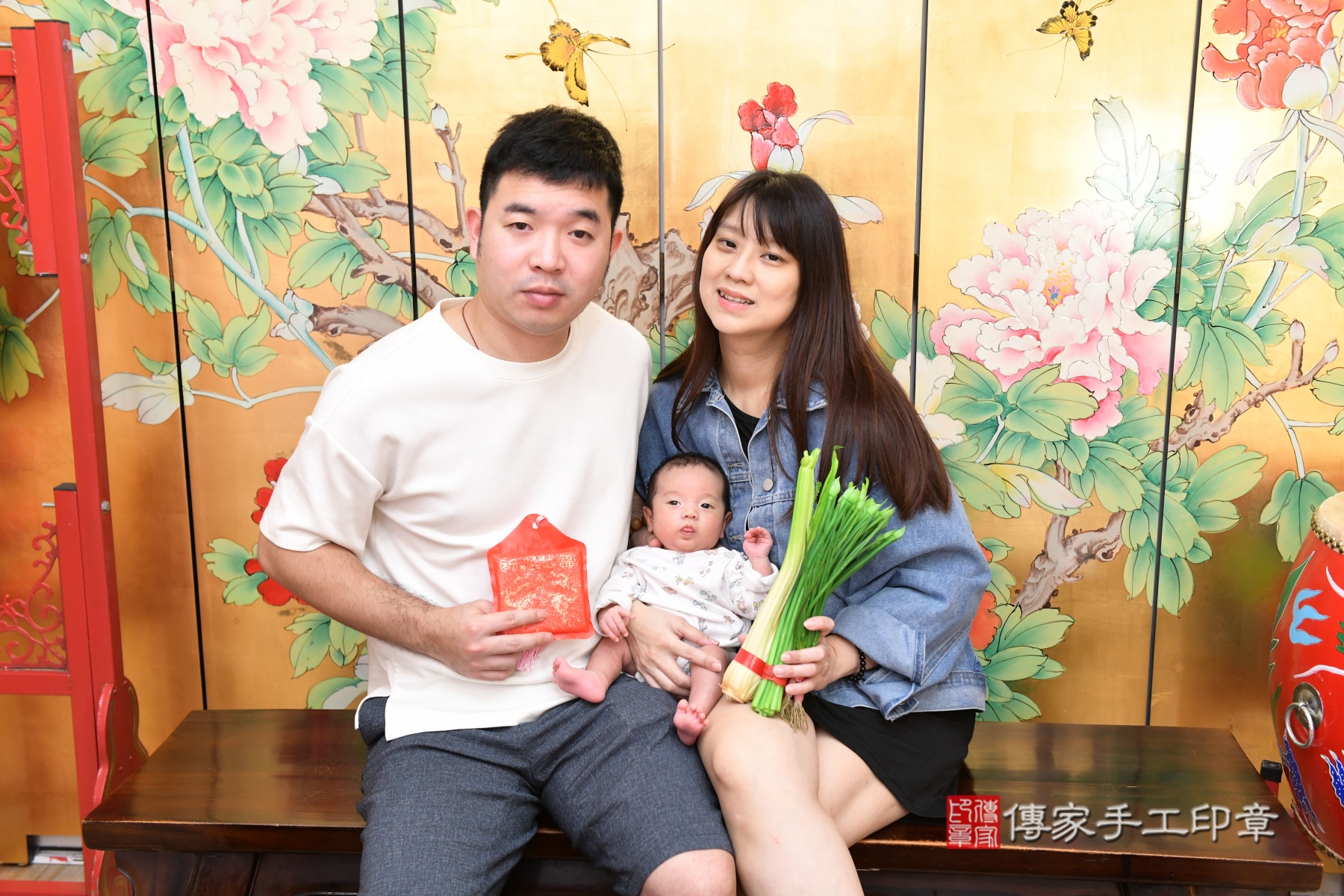 傳家手工印章台北店、抓周、收涎、剃頭 傳家手工印章台北店、抓周、收涎、剃頭