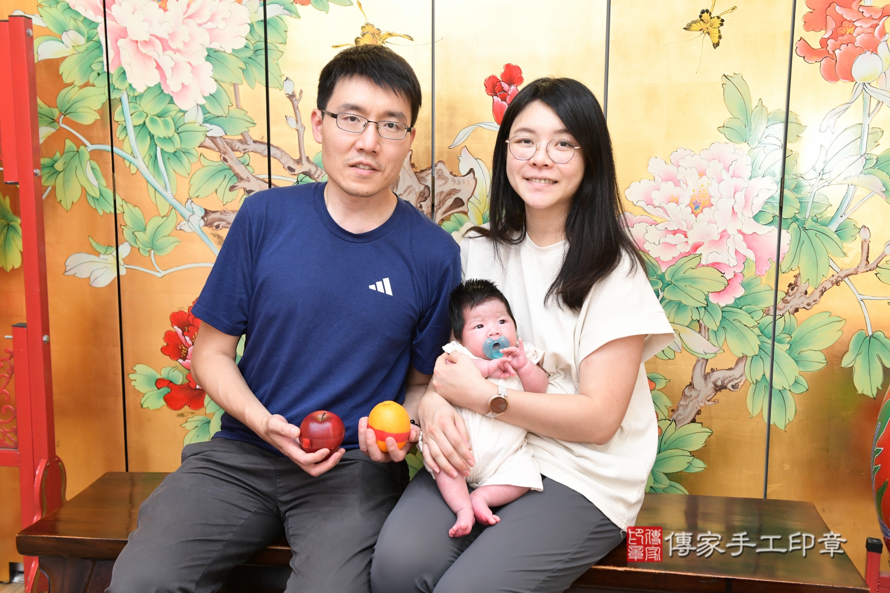 傳家手工印章台北店、剃頭、收涎、抓周 傳家手工印章台北店、剃頭、收涎、抓周