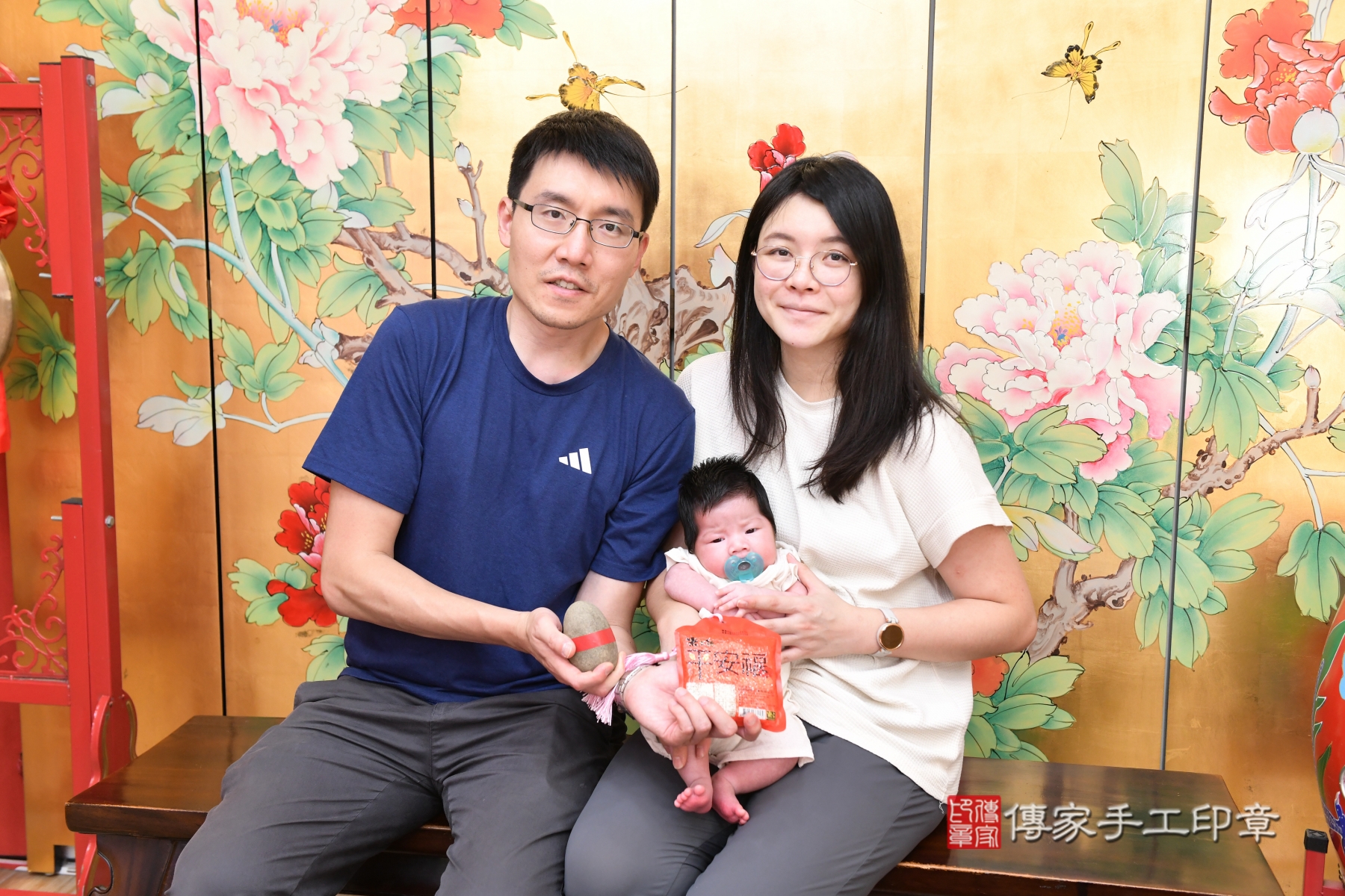 傳家手工印章台北店、剃頭、收涎、抓周 傳家手工印章台北店、剃頭、收涎、抓周