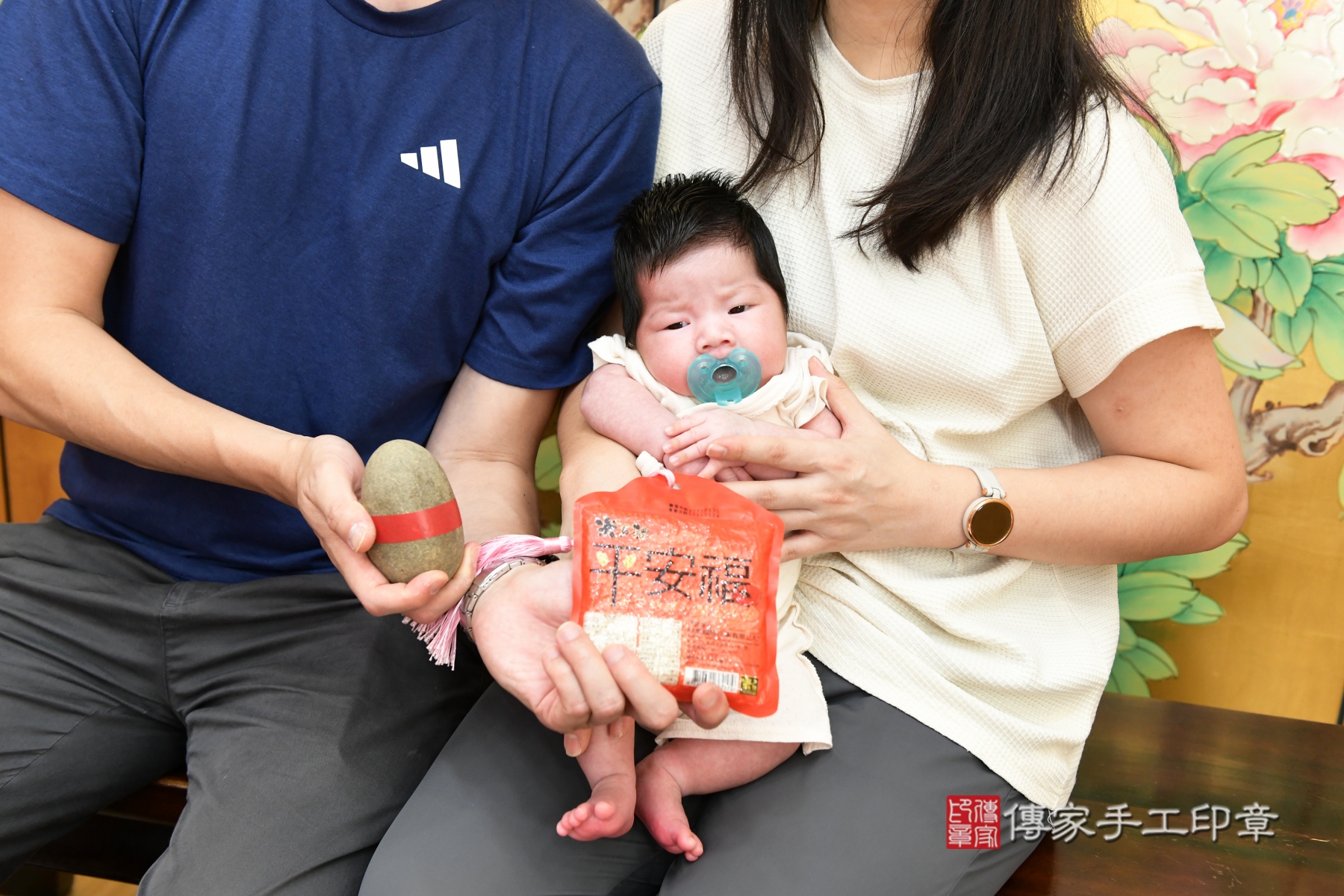 傳家手工印章台北店、剃頭、收涎、抓周 傳家手工印章台北店、剃頭、收涎、抓周