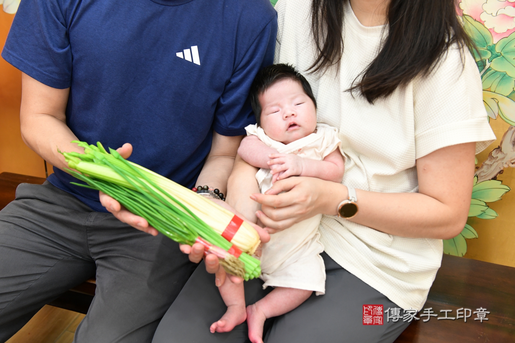 傳家手工印章台北店、剃頭、收涎、抓周 傳家手工印章台北店、剃頭、收涎、抓周