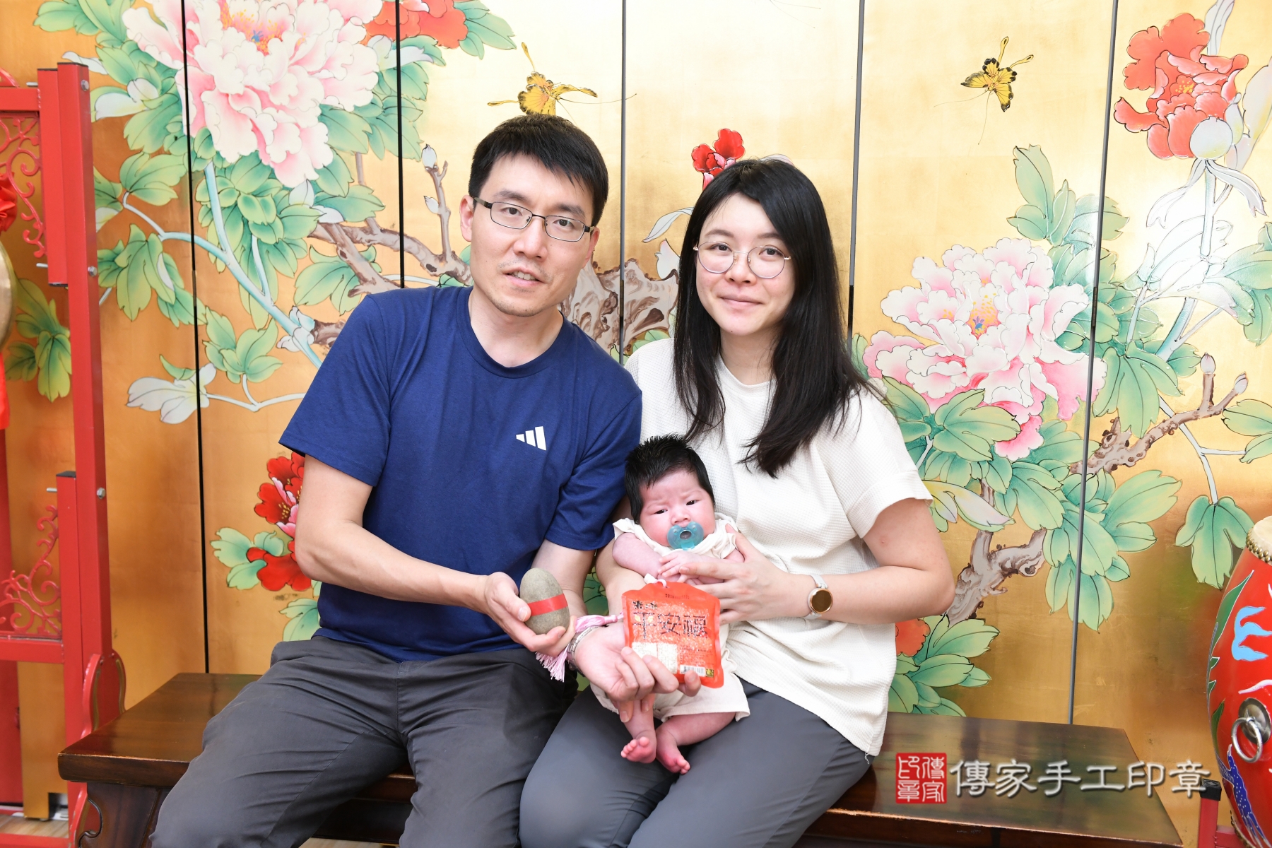 傳家手工印章台北店、剃頭、收涎、抓周 傳家手工印章台北店、剃頭、收涎、抓周