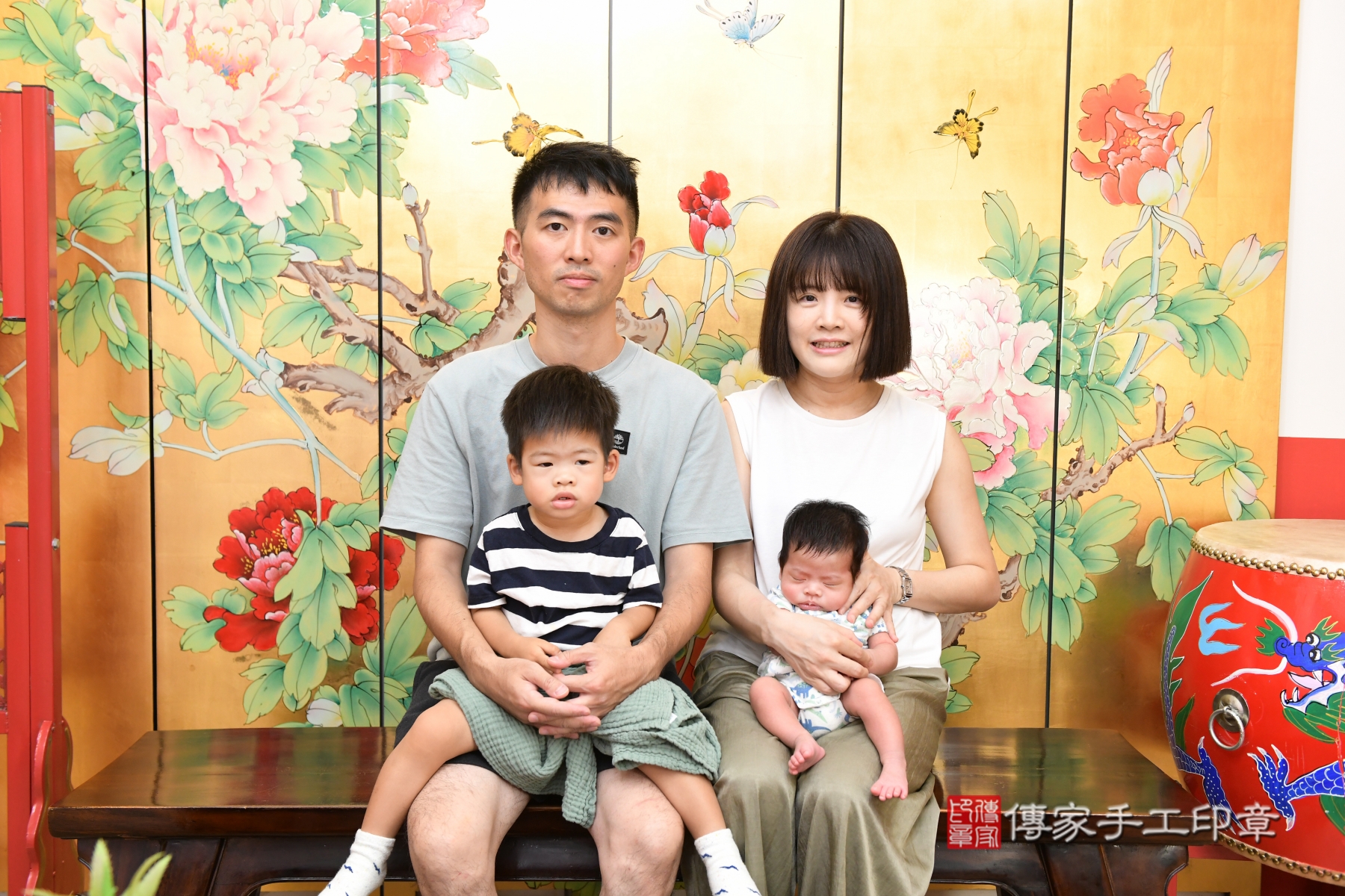 傳家手工印章台北店、抓周、收涎、剃頭 傳家手工印章台北店、抓周、收涎、剃頭