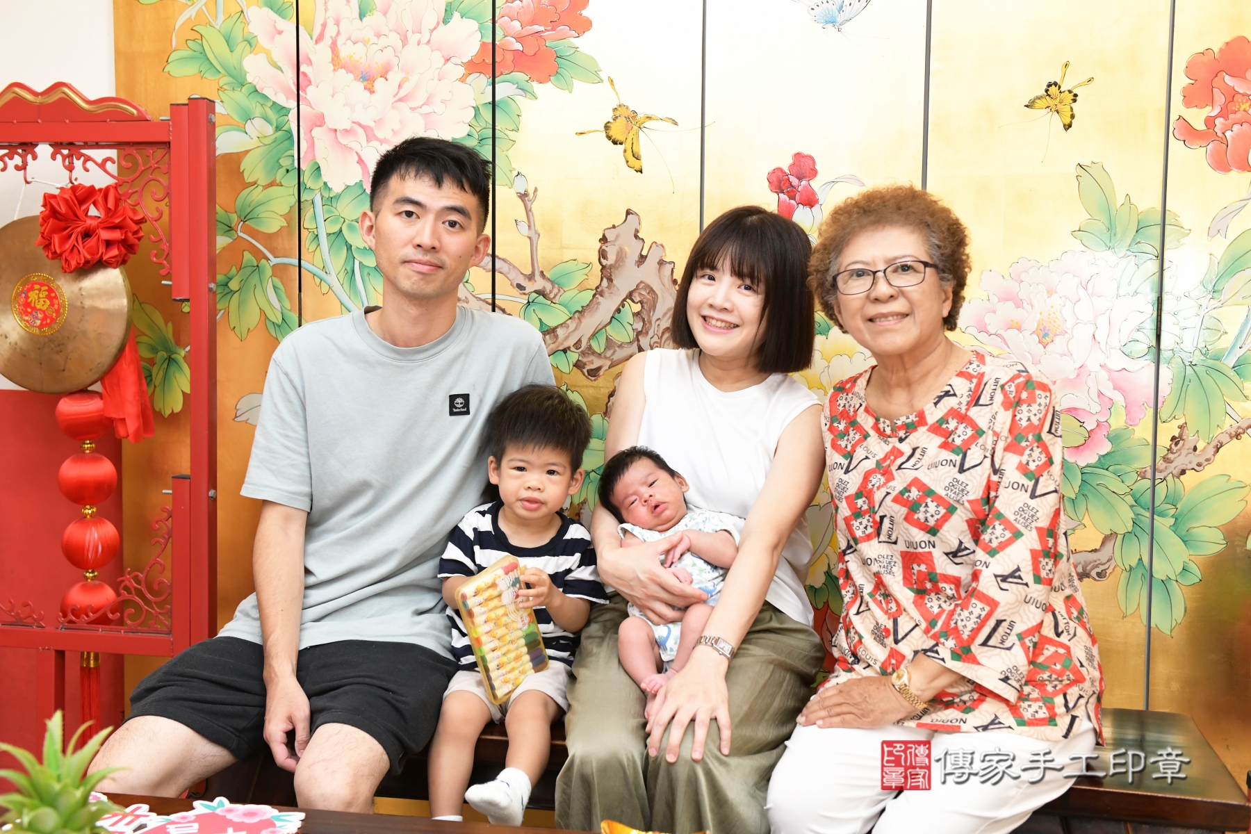 傳家手工印章台北店、抓周、收涎、剃頭 傳家手工印章台北店、抓周、收涎、剃頭