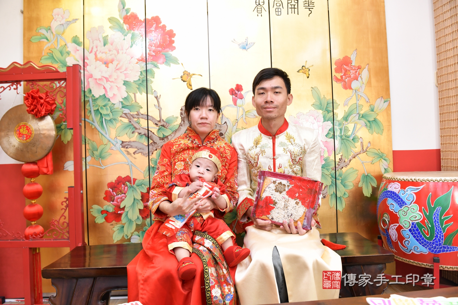 傳家手工印章台北店、剃頭、收涎、抓周