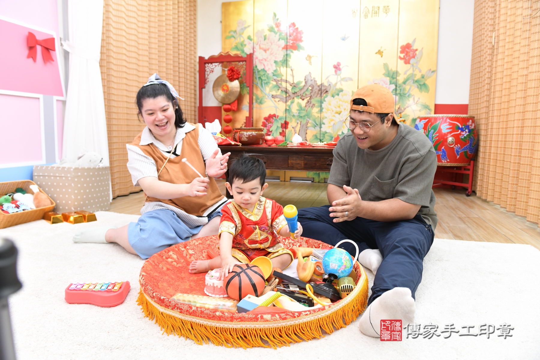 傳家手工印章台北店、剃頭、收涎、抓周