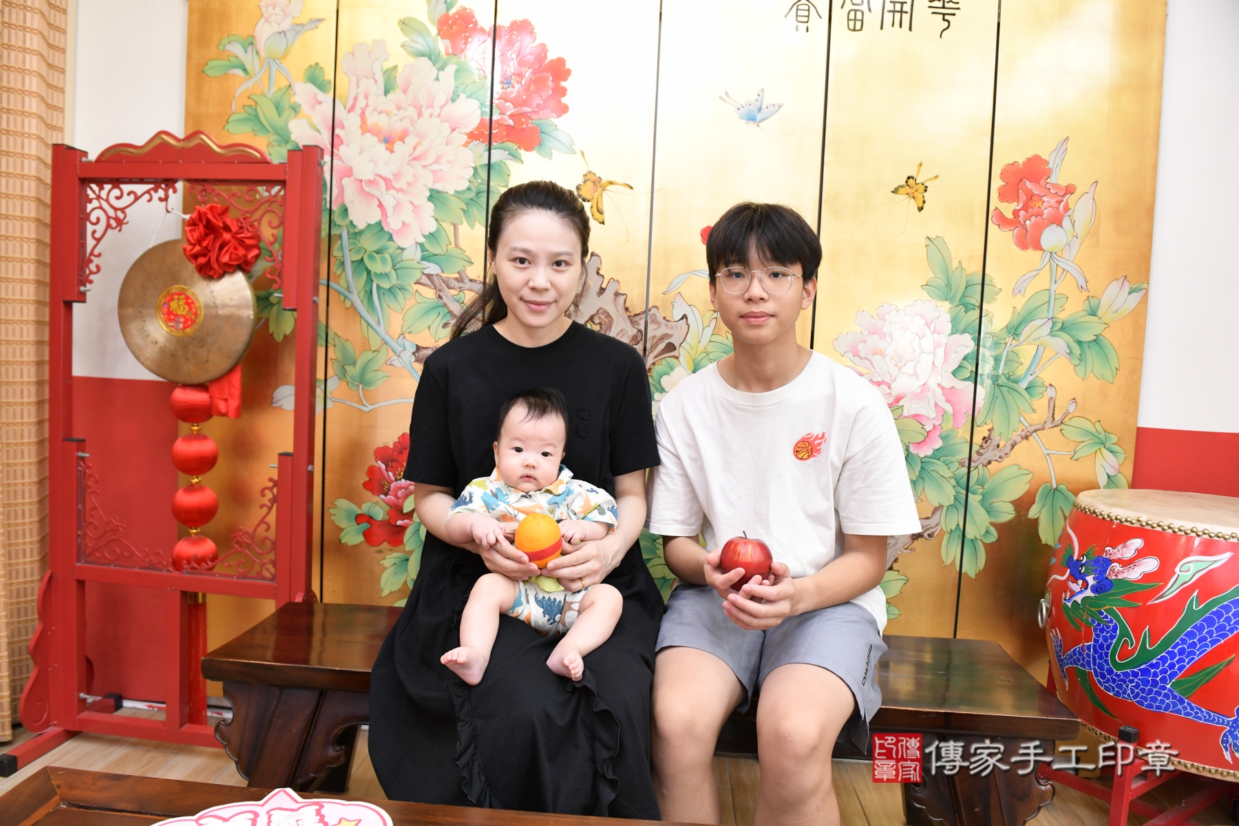 傳家手工印章台北店、抓周、收涎、剃頭 傳家手工印章台北店、抓周、收涎、剃頭