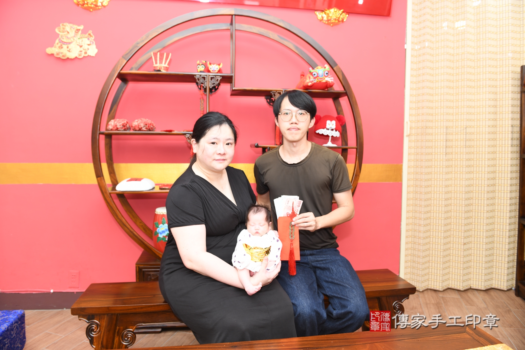 傳家手工印章台北店、抓周、收涎、剃頭 傳家手工印章台北店、抓周、收涎、剃頭