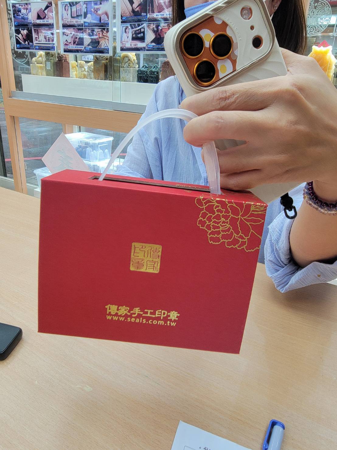 #新竹木化石臍帶章 #木化石臍帶圓章 #木化石胎毛方章 #木化石印章 #木化石臍帶胎毛雙章 #新生兒臍帶章 #寶寶胎毛章 #嬰兒肚臍印章 #寶寶出生紀念 #新生兒紀念品 #木化石姓名印章 #天然木化石印章 #新竹寶寶印章 #客製臍帶章 #傳家手工印章 #傳家印章