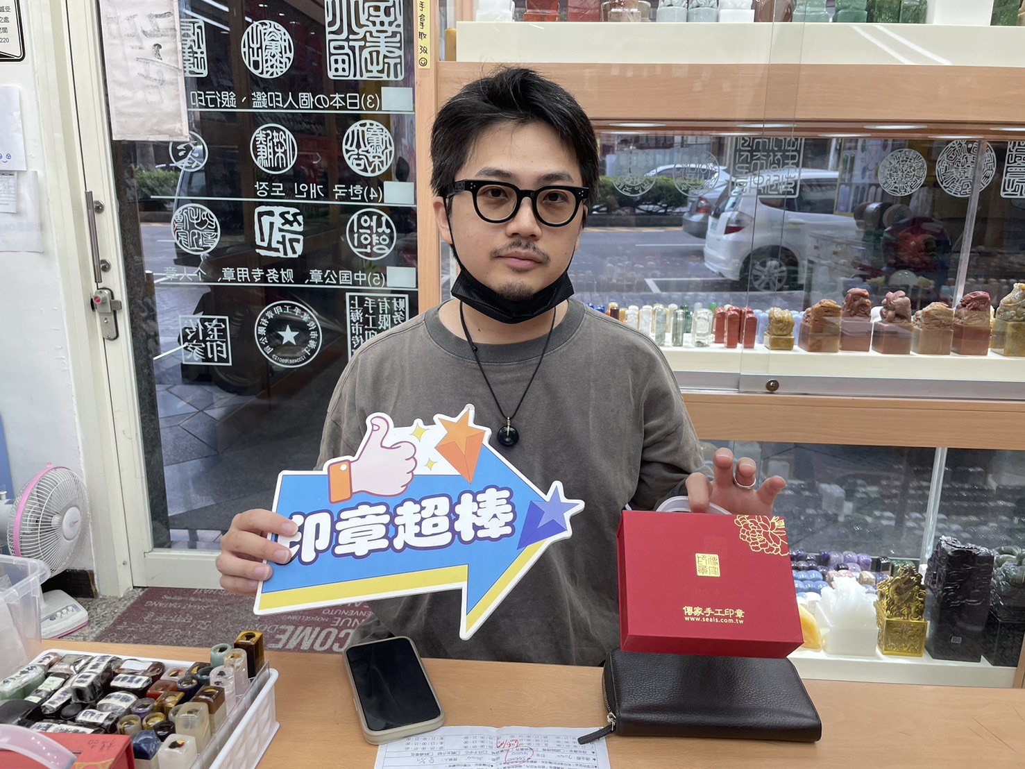 #台中木化石臍帶章 #木化石臍帶章 #木化石寶寶印章 #木化石肚臍章 #天然木化石印章 #木化石姓名章 #台中臍帶章 #台中寶寶印章 #新生兒臍帶章 #嬰兒肚臍印章 #寶寶出生紀念 #新生兒紀念禮物 #客製臍帶章 #寶寶個人印章 #傳家手工印章 #傳家印章