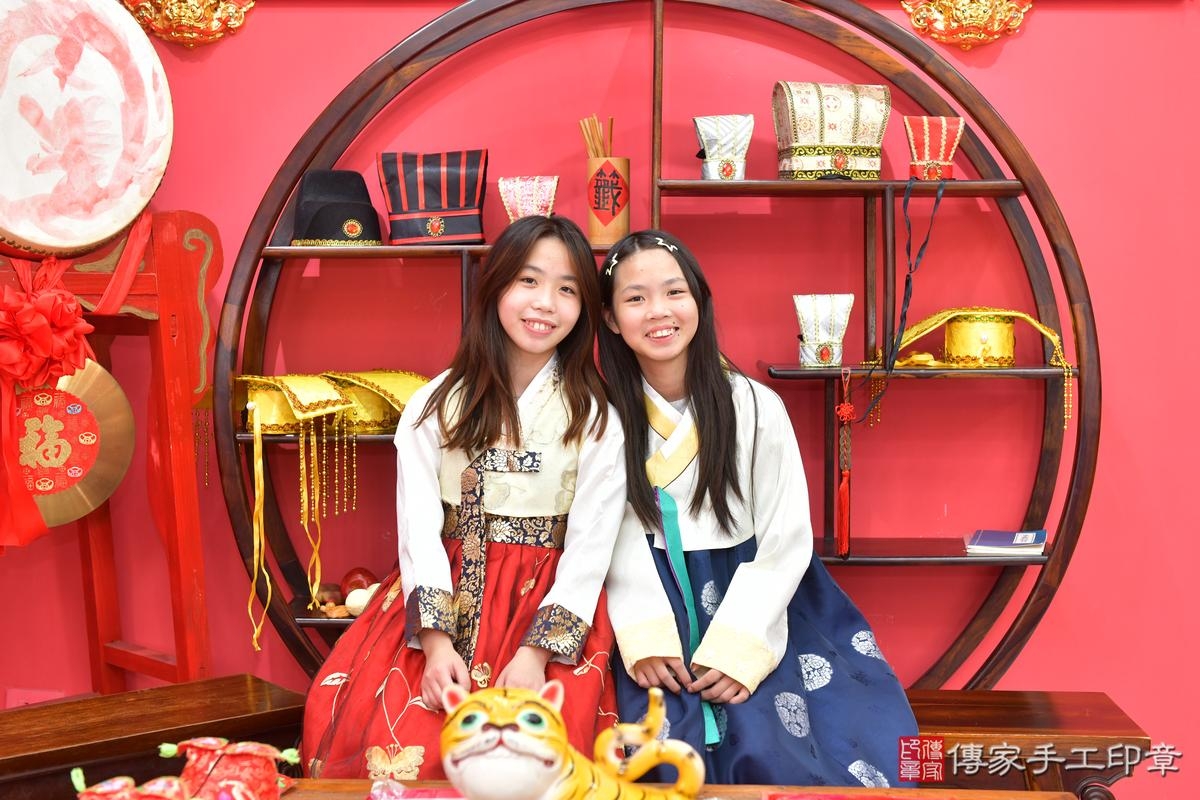 傳家手工印章台中店、抓周、度晬、中國風會場、抓周道具物品、抓周證書、滿周歲、緯緯、昱昱寶寶、台中市、拍照、生日快樂 傳家手工印章台中店、抓周、度晬、中國風會場、抓周道具物品、抓周證書、滿周歲、緯緯、昱昱寶寶、台中市、拍照、生日快樂