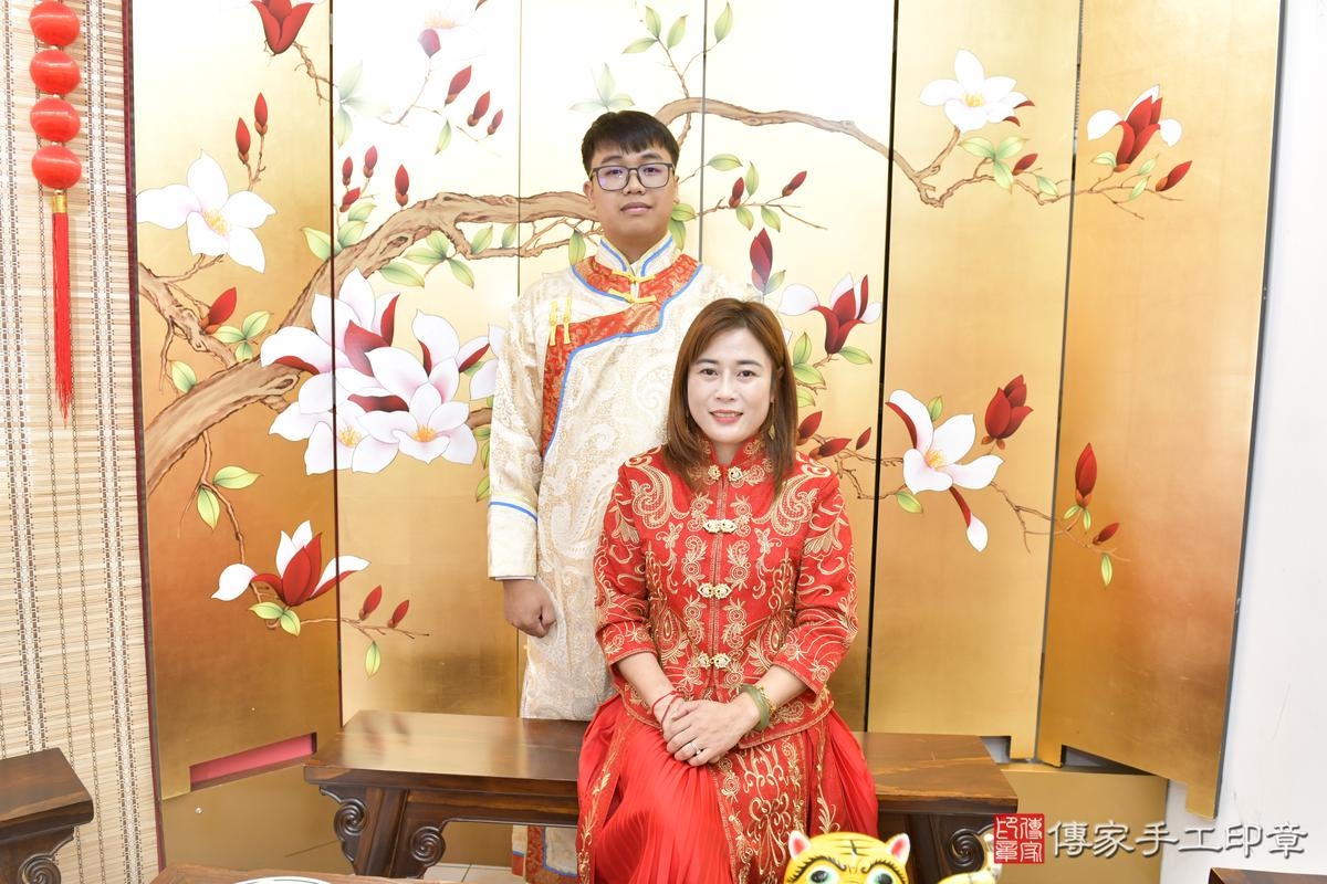傳家手工印章台北店、抓周、度晬、中國風會場、抓周道具物品、抓周證書、滿周歲、澈澈寶寶、台北市、拍照、生日快樂 傳家手工印章台北店、抓周、度晬、中國風會場、抓周道具物品、抓周證書、滿周歲、澈澈寶寶、台北市、拍照、生日快樂