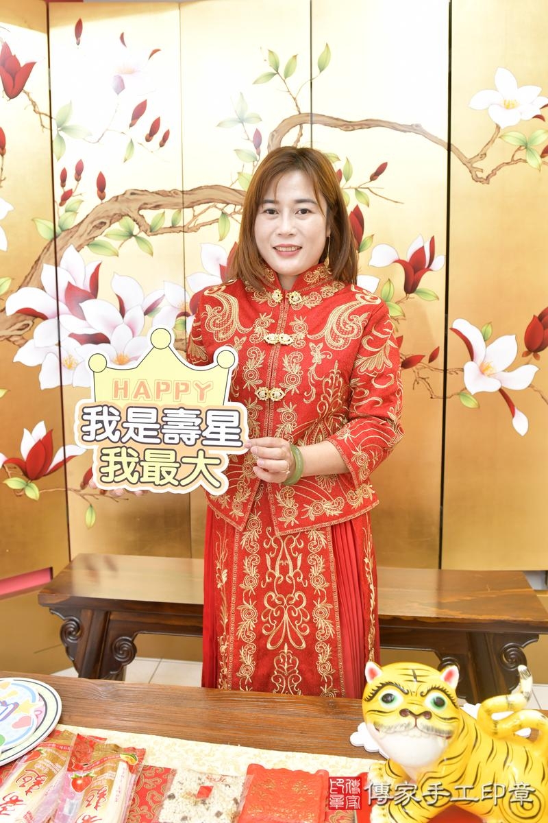 傳家手工印章台北店、抓周、度晬、中國風會場、抓周道具物品、抓周證書、滿周歲、澈澈寶寶、台北市、拍照、生日快樂 傳家手工印章台北店、抓周、度晬、中國風會場、抓周道具物品、抓周證書、滿周歲、澈澈寶寶、台北市、拍照、生日快樂