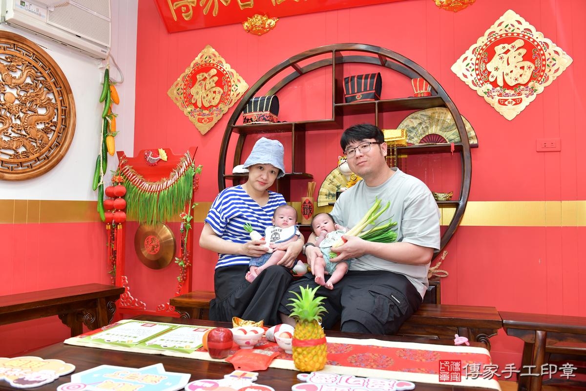 傳家手工印章桃園店、剃頭、滿月、剃胎毛、剃頭十禮、萌萌、珩珩寶寶、桃園市、拍照、生日快樂 傳家手工印章桃園店、剃頭、滿月、剃胎毛、剃頭十禮、萌萌、珩珩寶寶、桃園市、拍照、生日快樂