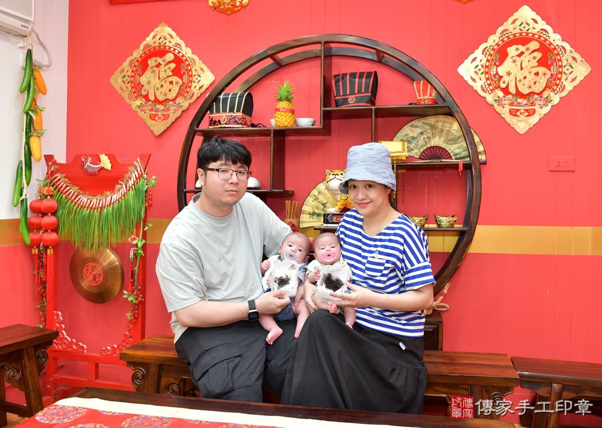 傳家手工印章桃園店、剃頭、滿月、剃胎毛、剃頭十禮、萌萌、珩珩寶寶、桃園市、拍照、生日快樂 傳家手工印章桃園店、剃頭、滿月、剃胎毛、剃頭十禮、萌萌、珩珩寶寶、桃園市、拍照、生日快樂