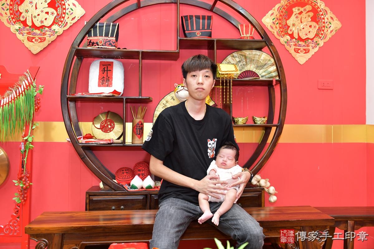 傳家手工印章桃園店、剃頭、滿月、剃胎毛、剃頭十禮、彤彤寶寶、桃園市、拍照、生日快樂 傳家手工印章桃園店、剃頭、滿月、剃胎毛、剃頭十禮、彤彤寶寶、桃園市、拍照、生日快樂