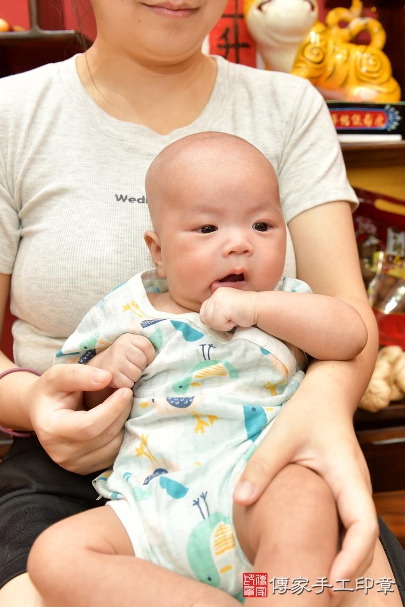 傳家手工印章桃園店、剃頭、滿月、剃胎毛、剃頭十禮、愷愷寶寶、桃園市、拍照、生日快樂 傳家手工印章桃園店、剃頭、滿月、剃胎毛、剃頭十禮、愷愷寶寶、桃園市、拍照、生日快樂