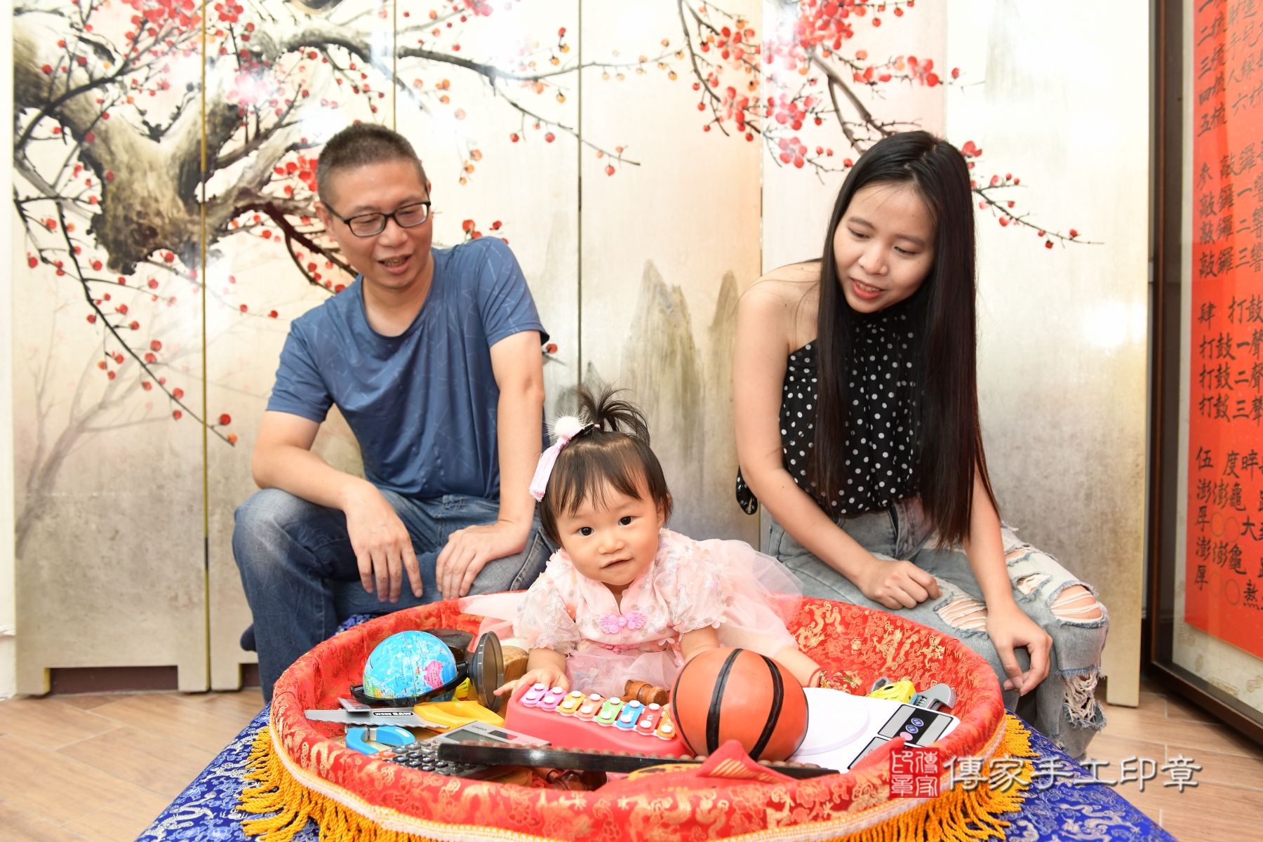 傳家手工印章台北店、剃頭、收涎、抓周 傳家手工印章台北店、剃頭、收涎、抓周
