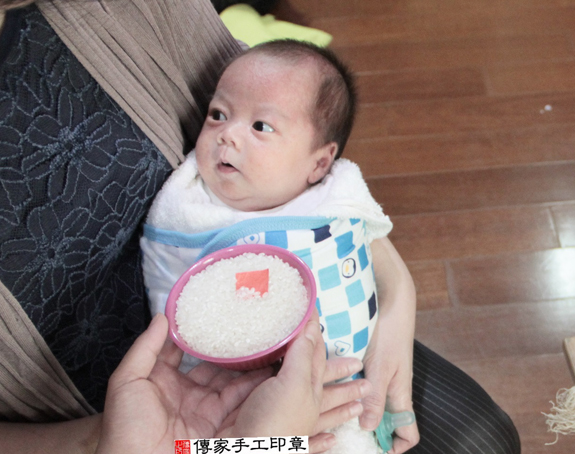 莊寶寶(桃園大園區到府嬰兒寶寶滿月剃頭理髮、免費到府嬰兒剃胎毛儀式吉祥話)。到府剃頭剃胎毛主持、專業拍照、DVD光碟、證書。★購買「臍帶章、肚臍章、胎毛筆刷印章」贈送：剃頭、收涎、抓周，三選一。2015.11.12 照片5