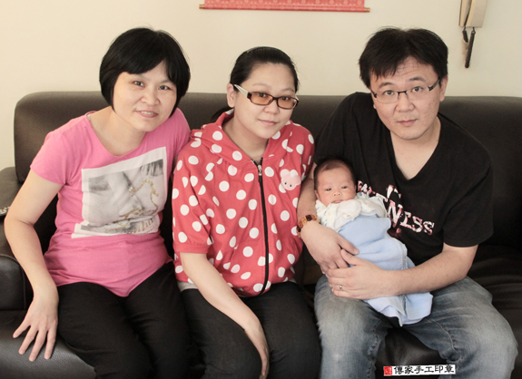 潘寶寶(台北南港區到府嬰兒寶寶滿月剃頭理髮、免費到府嬰兒剃胎毛儀式吉祥話)。到府剃頭剃胎毛主持、專業拍照、DVD光碟、證書。★購買「臍帶章、肚臍章、胎毛筆刷印章」贈送：剃頭、收涎、抓周，三選一。2015.11.22 照片2