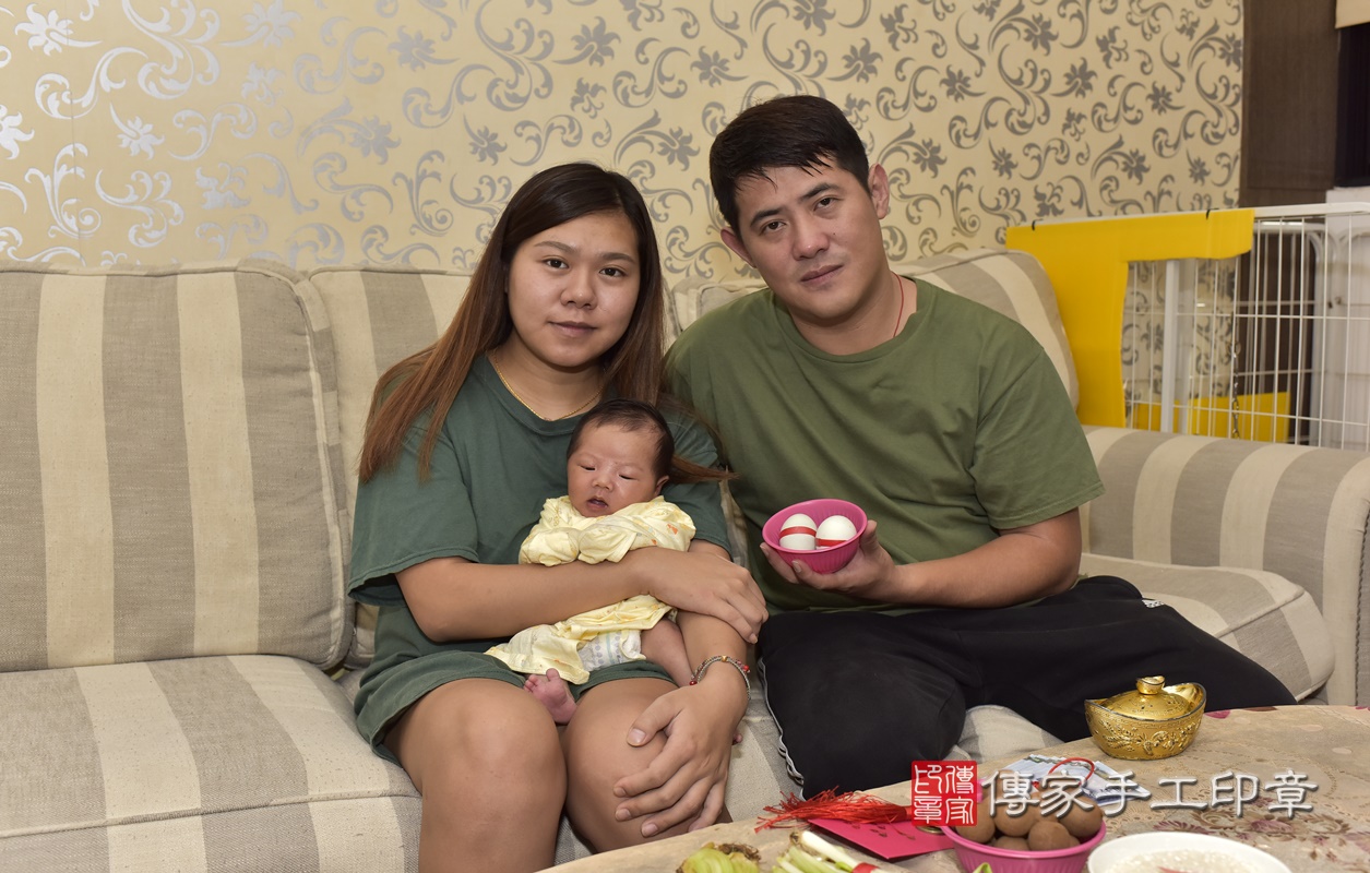 剃胎毛、滿月剃頭、嬰兒剃頭、嬰兒理髮、嬰兒剃髮、嬰兒剃胎毛、嬰兒滿月剃頭、寶寶剃頭、剃胎毛儀式、剃胎毛吉祥話、滿月剃頭儀式、滿月剃頭吉祥話、寶寶剃胎毛、寶寶滿月剃頭理髮、 新北市板橋區剃胎毛、新北市板橋區滿月剃頭、新北市板橋區嬰兒剃頭剃胎毛、新北市板橋區嬰兒理髮、新北市嬰兒剃髮、 陳寶寶(新北市板橋區到府嬰兒寶寶滿月剃頭理髮、到府嬰兒剃胎毛儀式吉祥話)。到府剃頭剃胎毛主持、專業拍照、DVD光碟、證書。★購買「臍帶章、肚臍章、胎毛筆刷印章」贈送:剃頭、收涎、抓周,三選一。2020.10.12照片6 剃胎毛、滿月剃頭、嬰兒剃頭、嬰兒理髮、嬰兒剃髮、嬰兒剃胎毛、嬰兒滿月剃頭、寶寶剃頭、剃胎毛儀式、剃胎毛吉祥話、滿月剃頭儀式、滿月剃頭吉祥話、寶寶剃胎毛、寶寶滿月剃頭理髮、 新北市板橋區剃胎毛、新北市板橋區滿月剃頭、新北市板橋區嬰兒剃頭剃胎毛、新北市板橋區嬰兒理髮、新北市嬰兒剃髮、 陳寶寶(新北市板橋區到府嬰兒寶寶滿月剃頭理髮、到府嬰兒剃胎毛儀式吉祥話)。到府剃頭剃胎毛主持、專業拍照、DVD光碟、證書。★購買「臍帶章、肚臍章、胎毛筆刷印章」贈送:剃頭、收涎、抓周,三選一。2020.10.12照片6